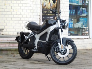 Horwin CR6 - 95 km/h Elektromotorrad